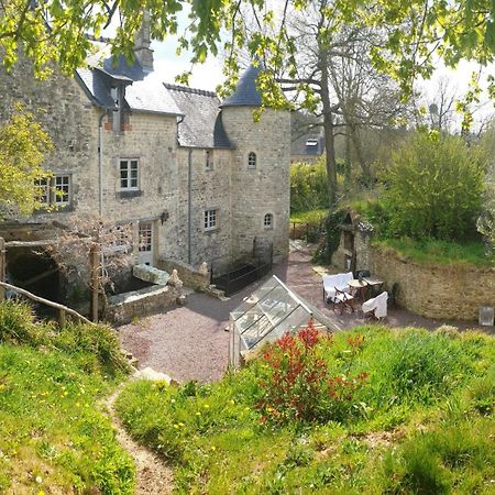 Moulin De La Bretonniere - Omaha Beach Aignerville エクステリア 写真